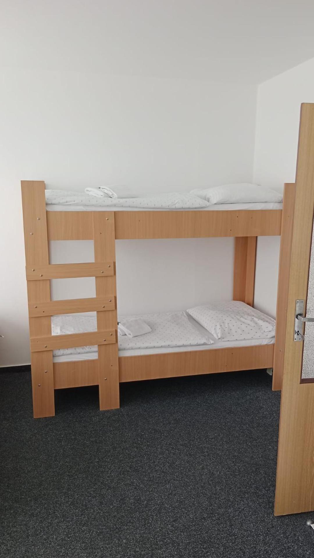 Apartmany Bryksova - Prague — Photos 2